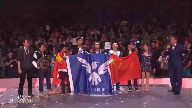  草根选手逆袭之路震撼电竞圈层